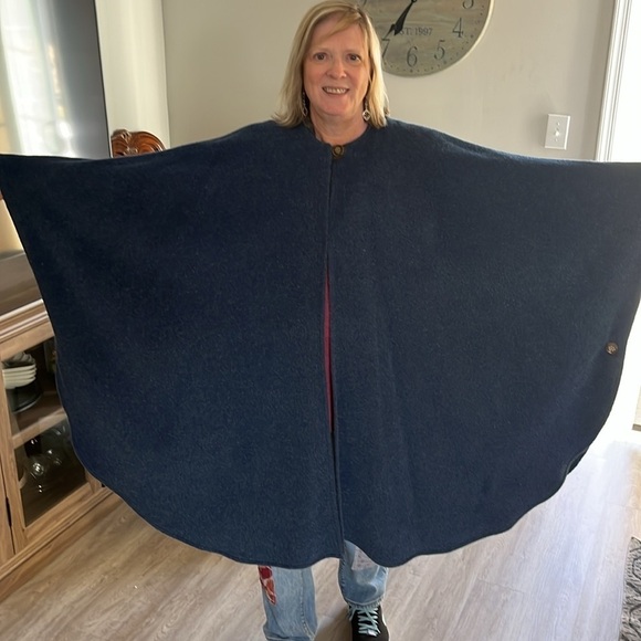 Peter James Wool Mohair Cape with Attached Scarf Blue O/S - Picture 7 of 11